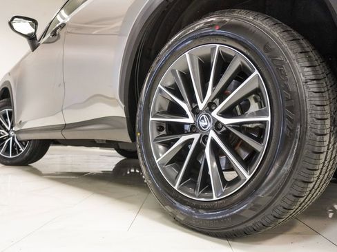 Used 2024 Lexus NX 250 FWD image 36