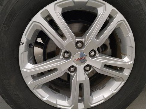 Used 2019 GMC Terrain SLE FWD image 31