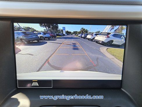 Used 2023 GMC Acadia Denali AWD/4WD image 16