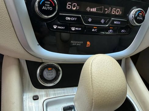 Used 2016 Nissan Murano S w/ Navigation Package AWD/4WD image 35