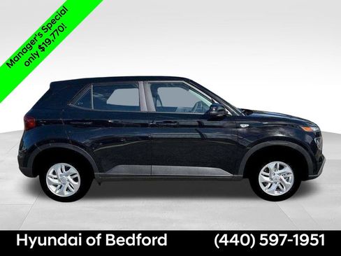 Certified 2026 Hyundai Venue SE FWD image 10