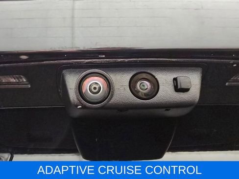 Used 2024 GMC Yukon XL Denali Ultimate image 10