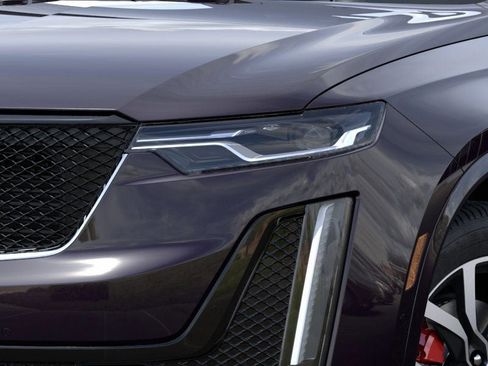 New 2025 Cadillac XT6 Sport w/ Technology Package image 10