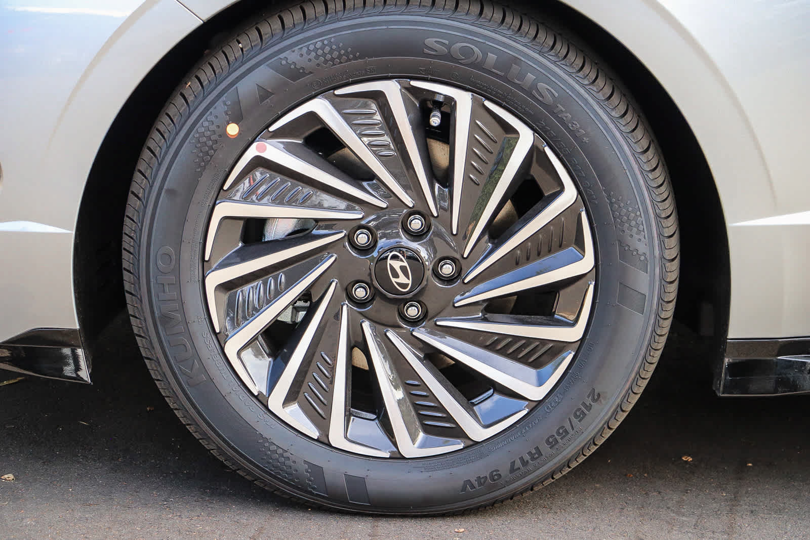 New 2026 Hyundai Sonata SEL FWD image 11