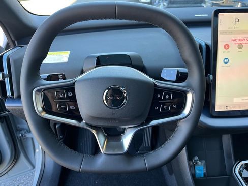 New 2026 Volvo EX30 Plus w/ Protection Package Premier image 11