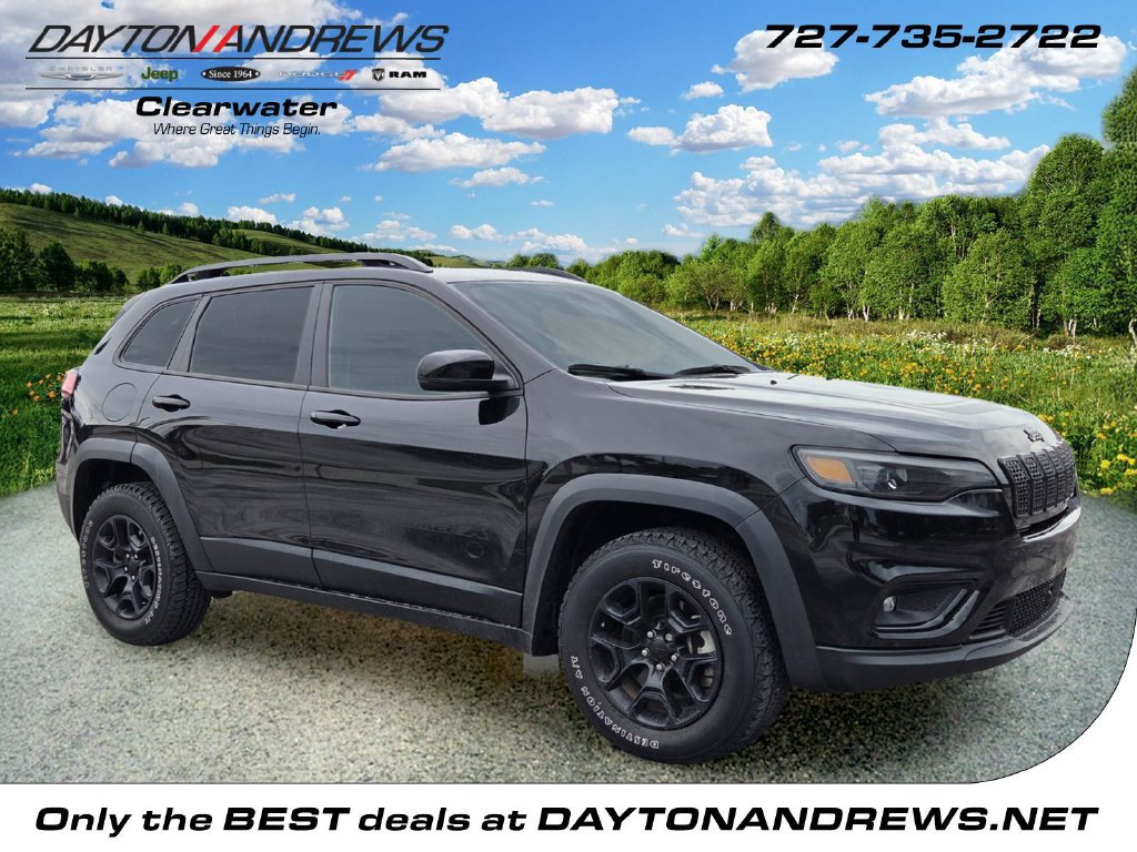 Certified 2022 Jeep Cherokee Latitude w/ Sun & Sound Group AWD/4WD image 1