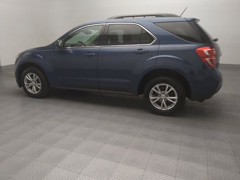 Used 2017 Chevrolet Equinox LT image 3