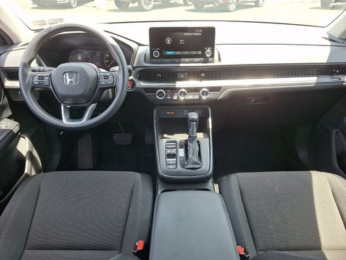 Used 2024 Honda CR-V LX image 11