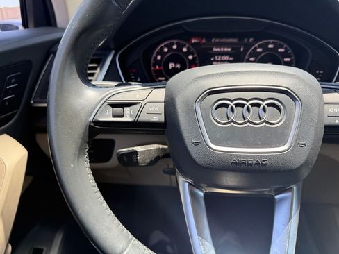 Used 2019 Audi Q5 2.0T Premium Plus w/ Premium Plus Package AWD/4WD image 19
