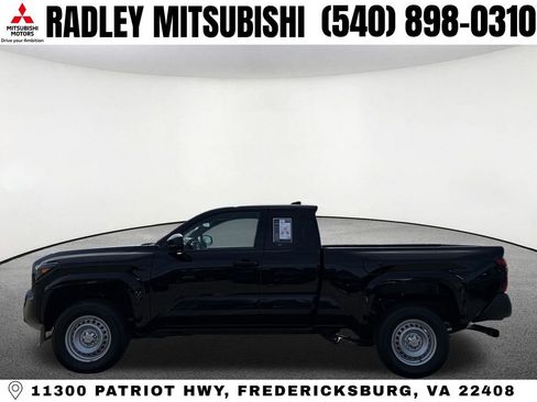 Used 2024 Toyota Tacoma SR image 14