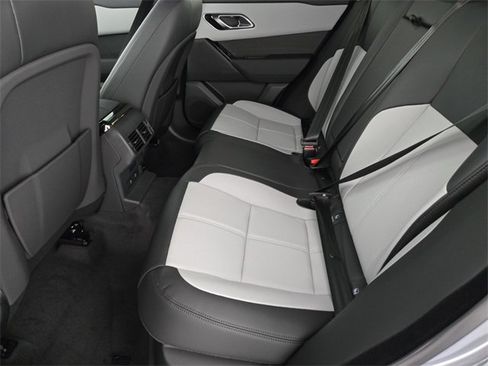 New 2026 Land Rover Range Rover Velar Dynamic SE image 5