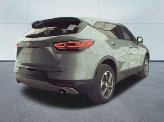 Used 2025 Chevrolet Blazer LT video 3