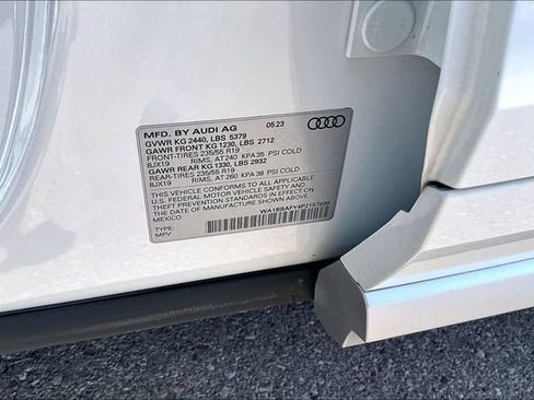 Used 2023 Audi Q5 2.0T Premium Plus w/ Premium Plus Package AWD/4WD image 35