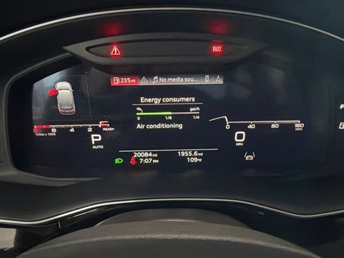 Used 2023 Audi Q7 3.0T Premium Plus AWD/4WD image 9