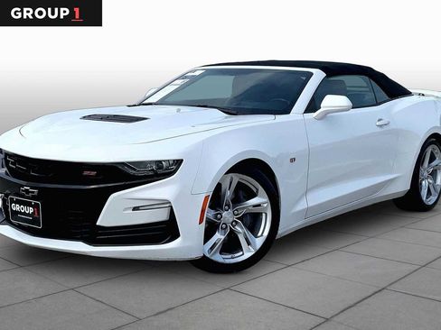 Used 2019 Chevrolet Camaro SS RWD image 1