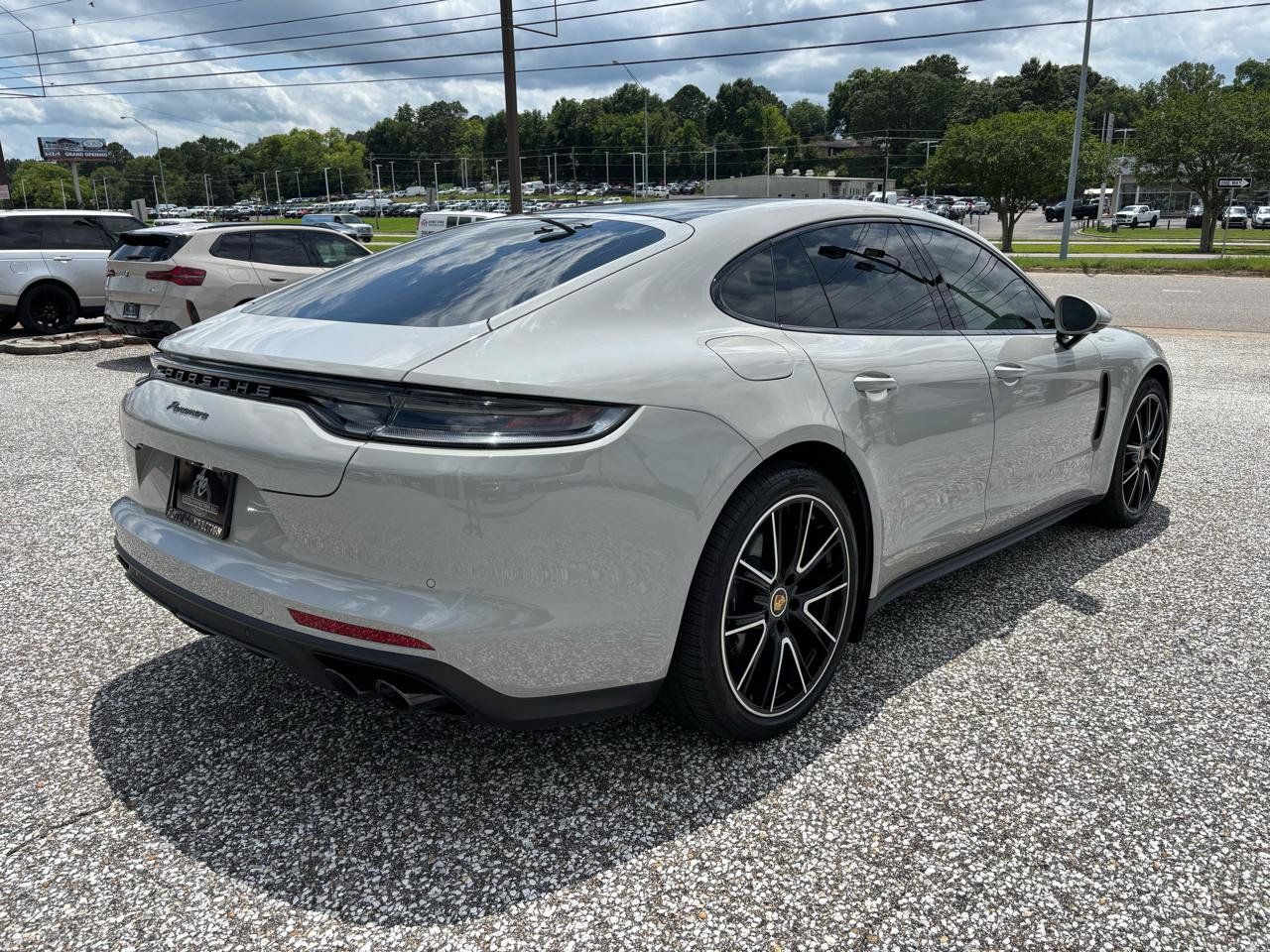 Used 2023 Porsche Panamera Platinum Edition RWD image 6