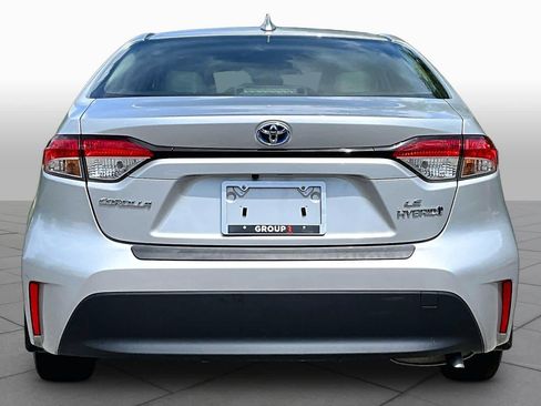 Used 2023 Toyota Corolla LE w/ LE Convenience Package AWD/4WD image 5