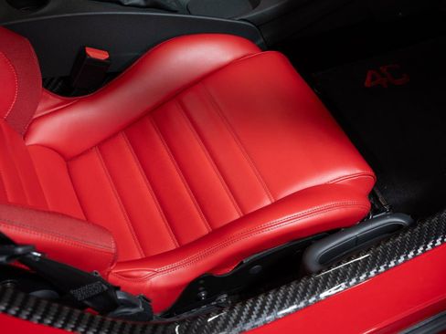 Used 2018 Alfa Romeo 4C Spider RWD image 56