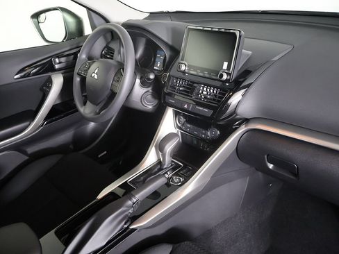 New 2026 Mitsubishi Eclipse Cross LE AWD/4WD image 24
