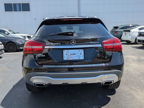 Used 2019 Mercedes-Benz GLA 250 4MATIC image 5