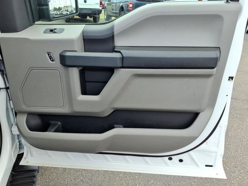 Used 2019 Ford F150 XL w/ Equipment Group 101A Mid AWD/4WD image 13