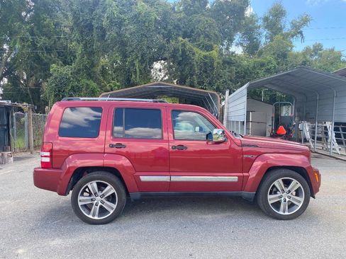 Used 2012 Jeep Liberty Limited Jet w/ Comfort/Convenience Group AWD/4WD image 6