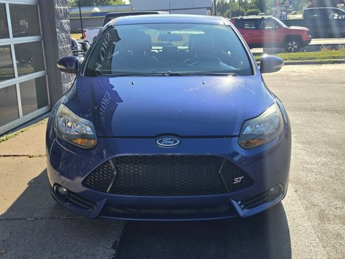 Used 2013 Ford Focus ST FWD image 2