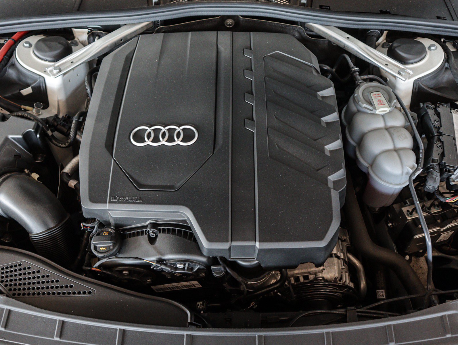 Used 2023 Audi A5 2.0T Premium w/ Convenience Package AWD/4WD image 4