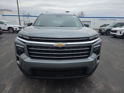 New 2026 Chevrolet Traverse LT w/ Sun and Wheel Package