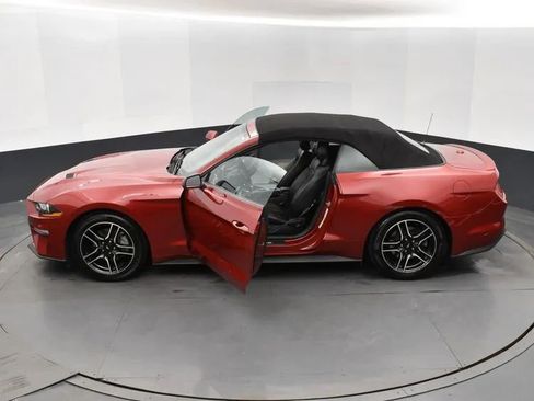 Used 2023 Ford Mustang Premium RWD image 7