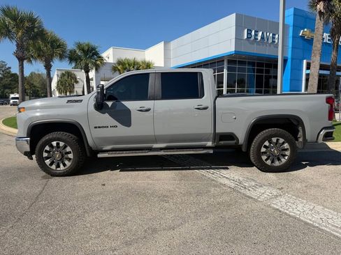 Used 2024 Chevrolet Silverado 2500 LT w/ All Star Edition image 7