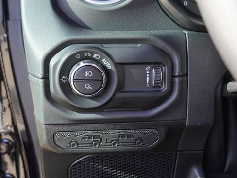 New 2026 Jeep Gladiator Sport image 20