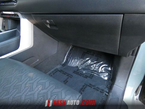 Used 2025 Toyota Tundra Limited w/ TRD Off-Road Package AWD/4WD image 38