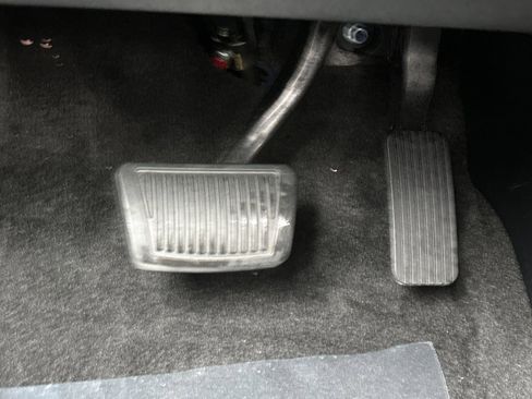 Used 2025 Hyundai Elantra Limited image 39