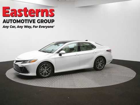 Used 2023 Toyota Camry XLE w/ Navigation Package image 56