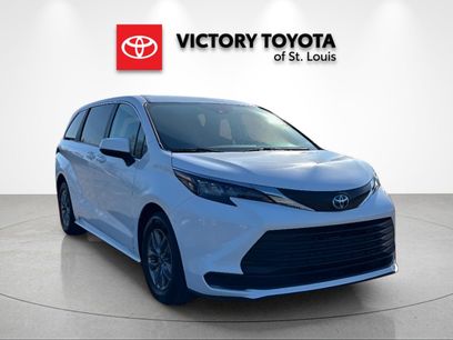 Used 2024 Toyota Sienna LE