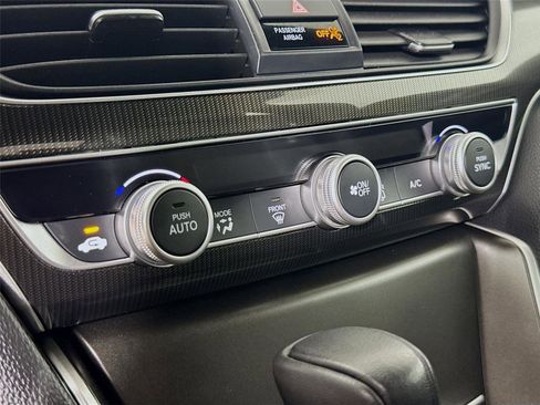 Used 2022 Honda Accord Sport image 15