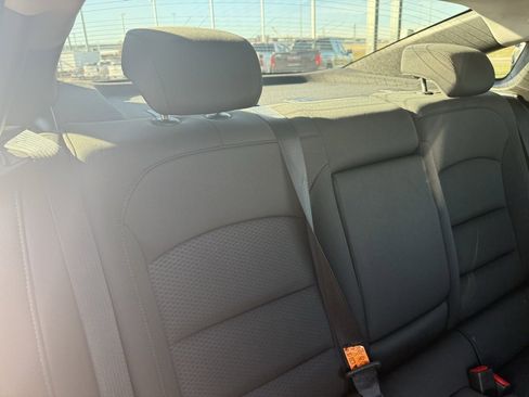 Used 2016 Chevrolet Malibu LT image 37