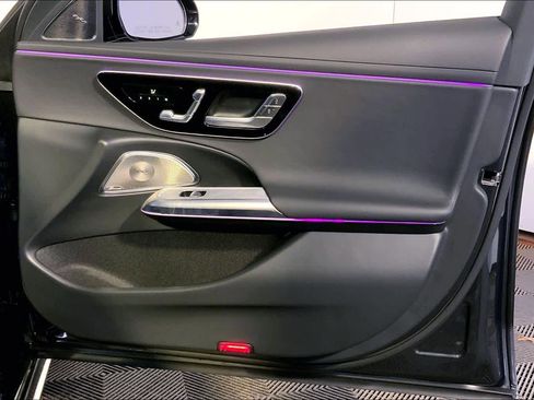 Used 2026 Mercedes-Benz E 350 4MATIC Sedan image 23