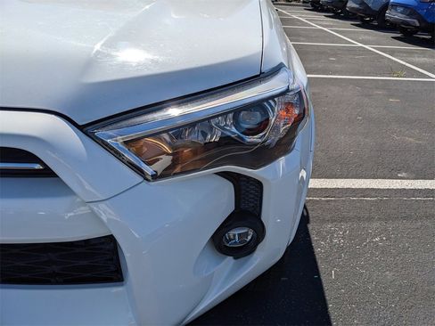 Used 2024 Toyota 4Runner SR5 image 12