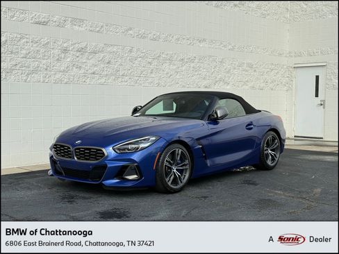 Certified 2025 BMW Z4 M40i w/ Premium Package image 1