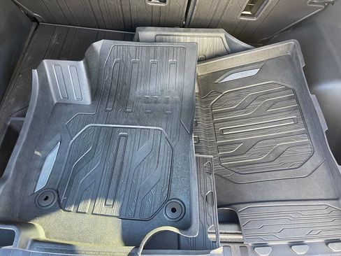 Used 2019 GMC Terrain Denali w/ Comfort Package image 24