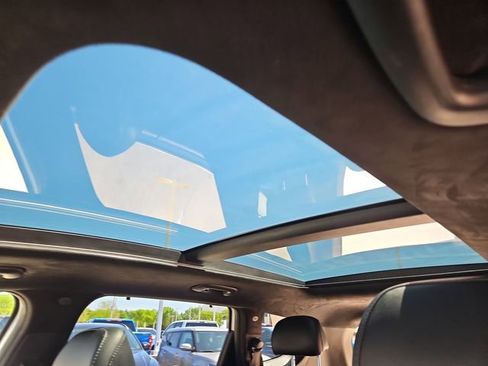 Used 2022 Hyundai Santa Fe Calligraphy image 19