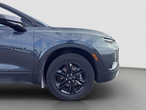 Used 2022 Chevrolet Blazer LT w/ Midnight/Sport Edition FWD image 21