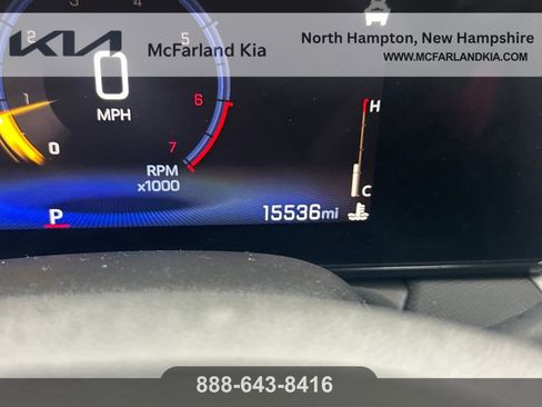 Used 2024 Chevrolet TrailBlazer LS w/ LS Convenience Package image 17