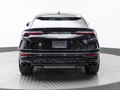 Used 2022 Lamborghini Urus AWD/4WD image 5