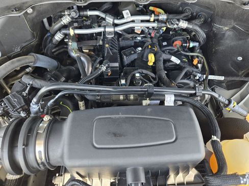 Certified 2022 Ford Explorer XLT w/ Equipment Group 202A RWD image 29