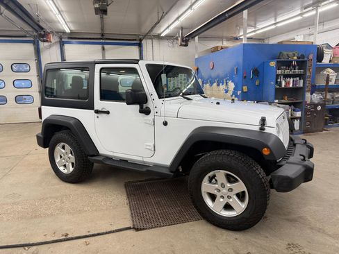 Used 2016 Jeep Wrangler Sport w/ Quick Order Package 24S image 3