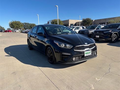 Used 2021 Kia Forte Sedan image 7