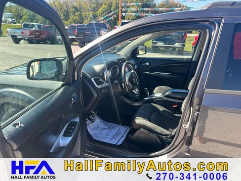 Used 2016 Dodge Journey SE w/ Flexible Seating Group FWD image 29